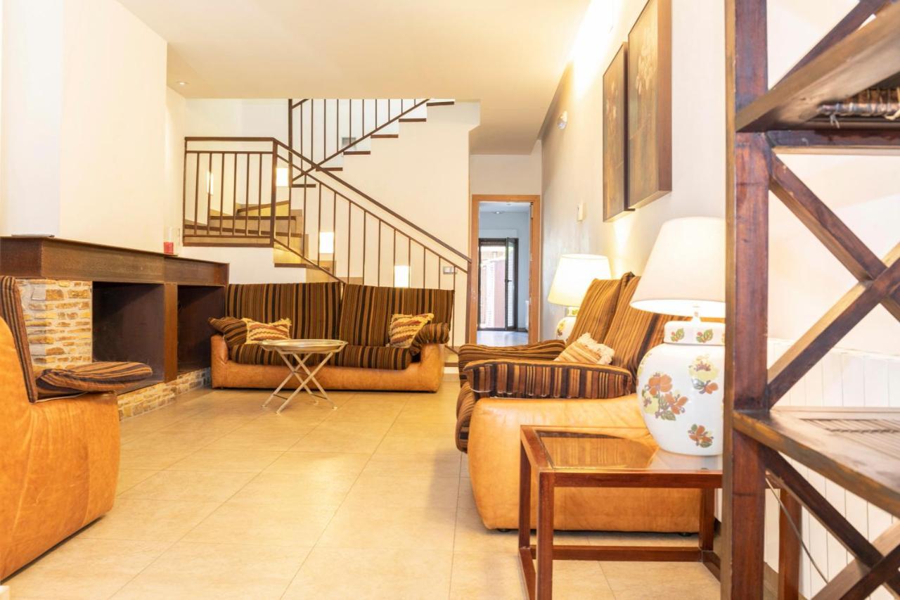 Apartamento Abuela Benita Cebreros Zewnętrze zdjęcie